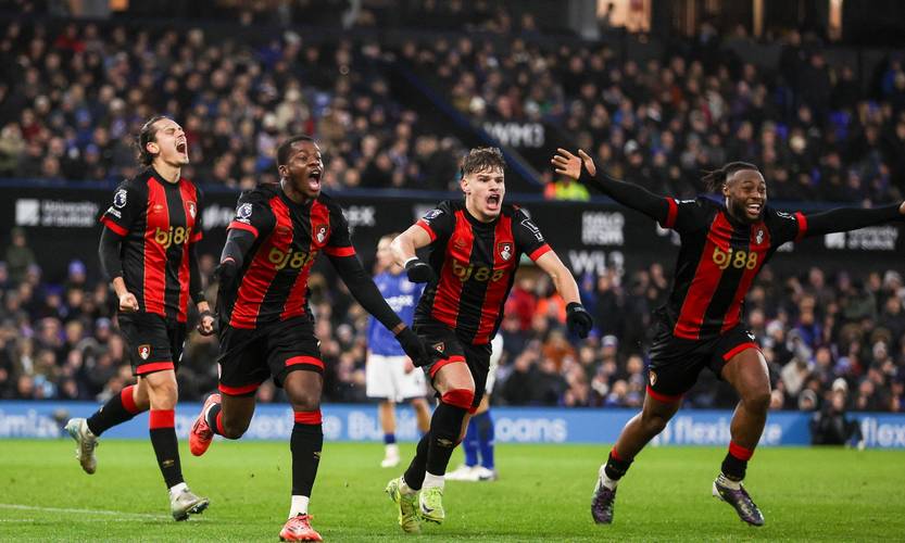 英媒：塞梅尼奥的合同中包含解约金条款，伯恩茅斯估价超7500万镑