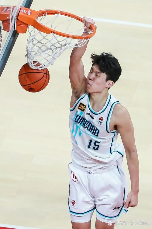 开拓者前线记者小傅：篮球不会说谎 期待小杨证明自己的那天