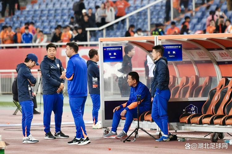 济南时报：山东可能先引进3名外援 第4外援由教练组根据情况调整