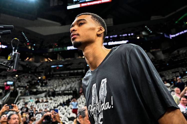 苏群：等新老合体 马刺的上限不可想象 文班亚马已经开始冲击MVP