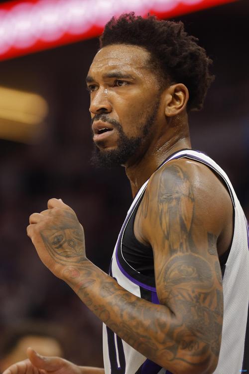 明天国王客战雄鹿 蒙克个人原因缺阵 克利福德升级为出战成疑