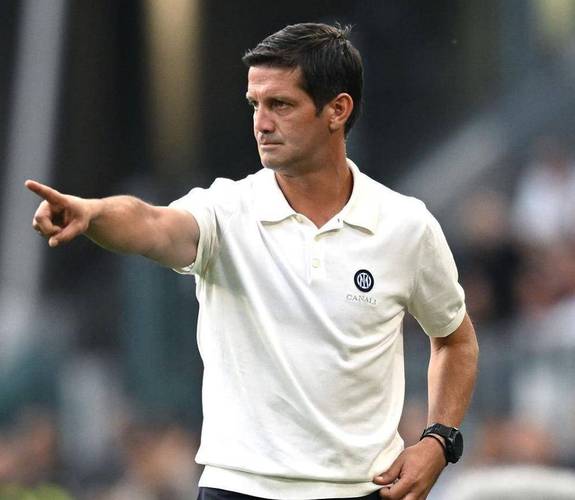 比塞克:希望我是齐沃心中理想的球员,如果他信任我,我会很高兴