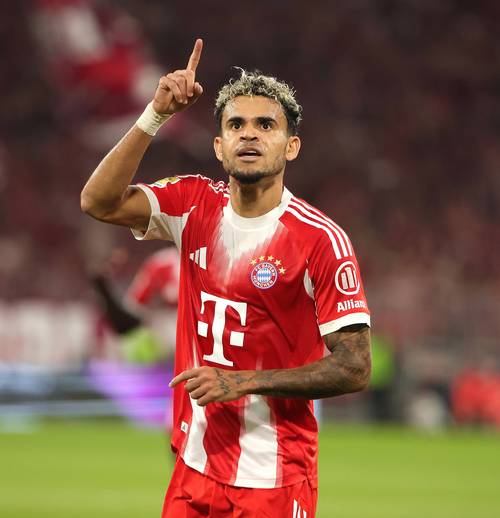 德甲积分榜：拜仁6分领跑，莱比锡第2，多特遭绝平第3，药厂第4