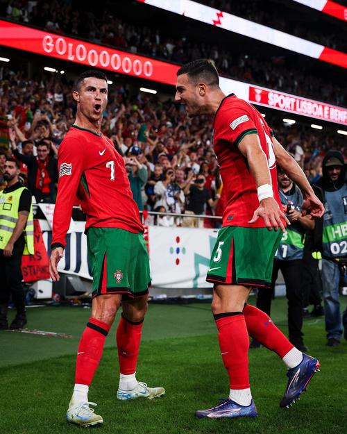 5000万欧真核🌟麦克托米奈22场7球，意甲赛季最佳+带队进世界杯