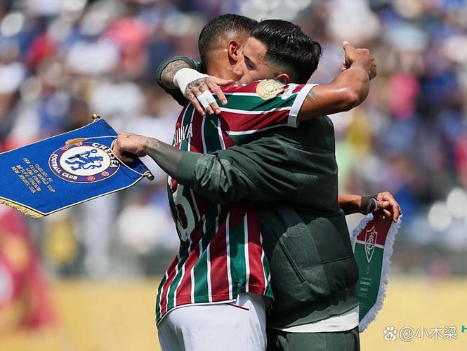 😂索尔斯克亚：99欧冠决赛坐了80分钟替补席，真的对教练很不满