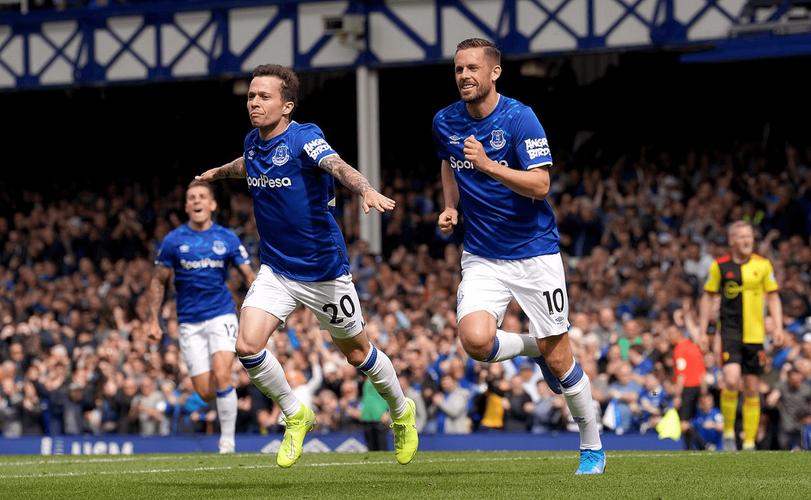 英超彩经：蓝军主场力压枪手 红魔告捷红军难胜